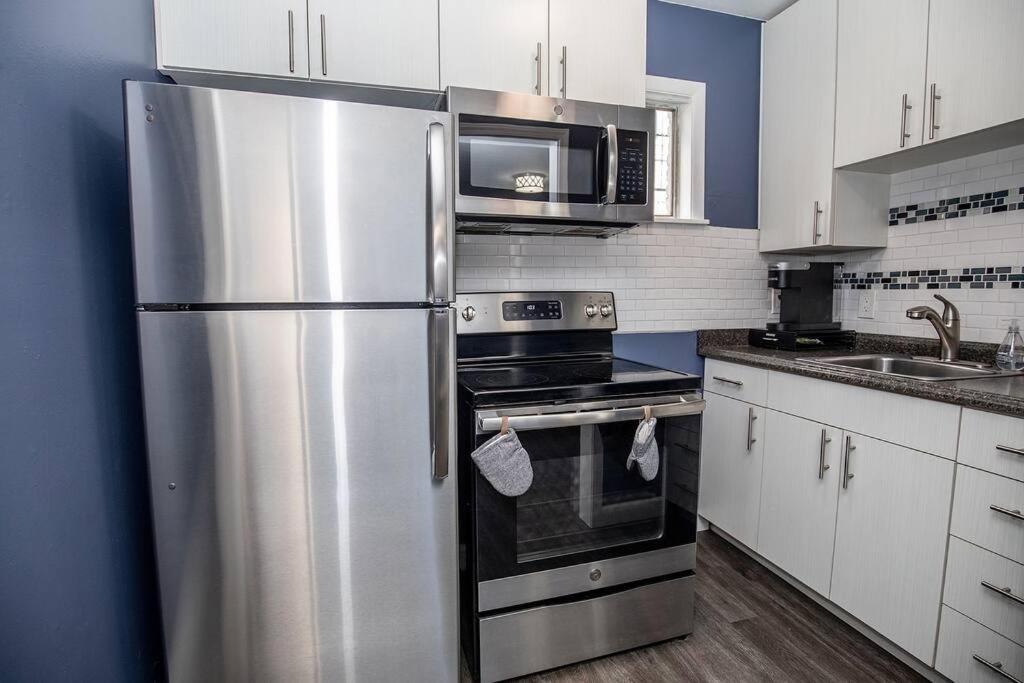 Walk To 12 South, 7 Min To Downtown, Free Parking! Apartment Nashville Bagian luar foto